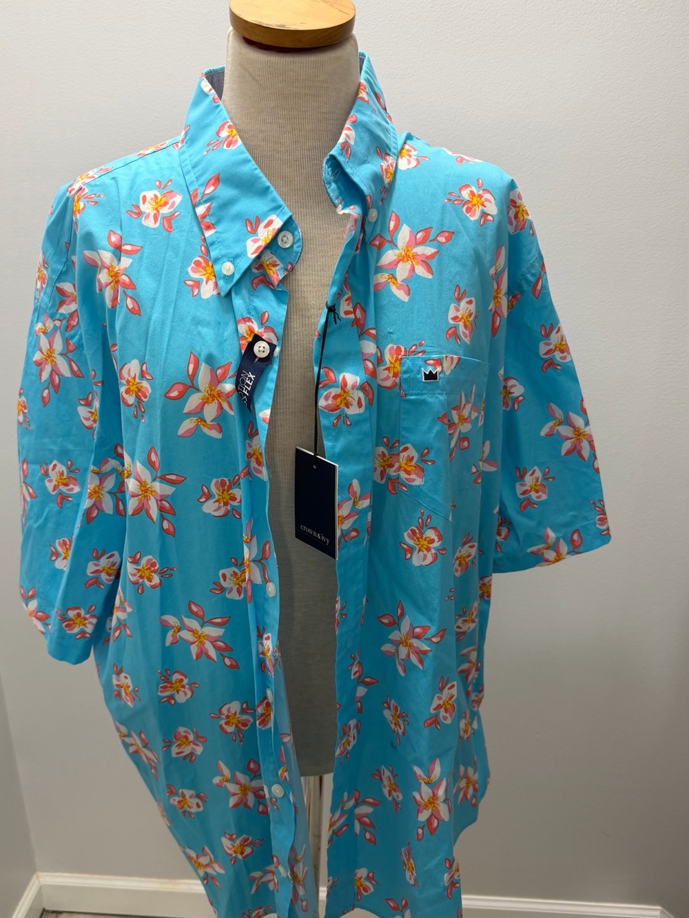 Crown and Ivy NWT